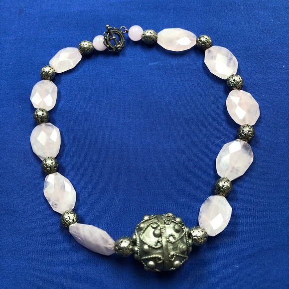 Unique Rose Necklace & Bracelet - Picture 2 of 7